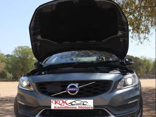 Volvo S60 Cross Country, 2017, Diesel AT for sale in Gandhinagar