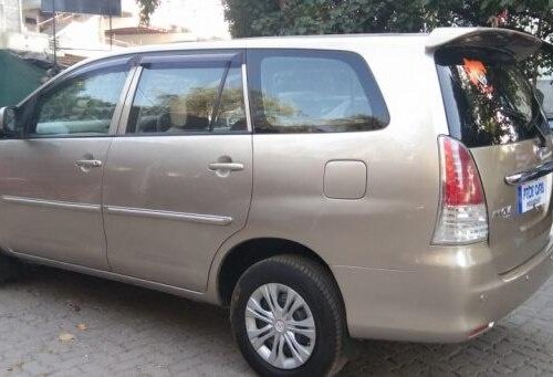 2010 Toyota Innova 2.5 G (Diesel) 8 Seater BS IV MT in Mumbai