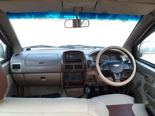 Chevrolet Tavera Neo 3 LS- 10 STR BS-IV, 2010, Diesel MT in Madurai