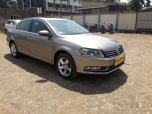 Volkswagen Passat 2012 MT for sale in Vapi