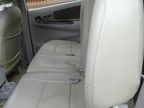 Toyota Innova 2.5 G4 8 STR, 2012, Diesel MT for sale in Kochi 