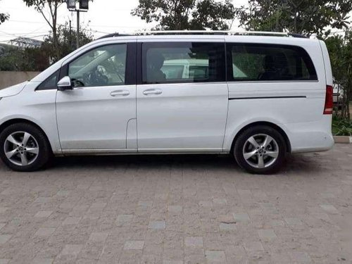 Used Mercedes-Benz V-Class, 2019, Diesel AT for sale in Kolkata 