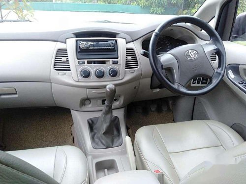 Toyota Innova 2.5 G4 8 STR, 2012, Diesel MT for sale in Kochi 