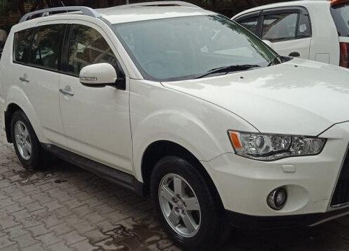 Used 2011 Mitsubishi Outlander 2.4 AT in New Delhi