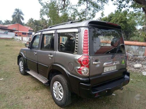 Used Mahindra Scorpio DX 2.6 Turbo 7 Str 2007 MT for sale in Kochi