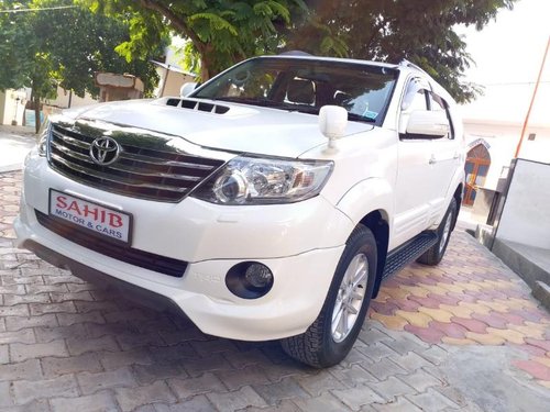 2012 Toyota Fortuner 4x2 MT for sale in Agra