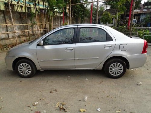 Toyota Platinum Etios GD 2013 MT for sale in Kolkata