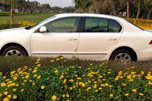 2012 Skoda Superb Elegance 1.8 TSI AT in New Delhi