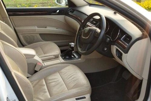 2012 Skoda Superb Elegance 1.8 TSI AT in New Delhi