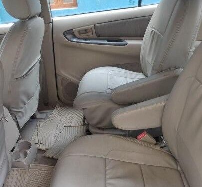 Used 2005 Toyota Innova MT for sale in Bangalore 