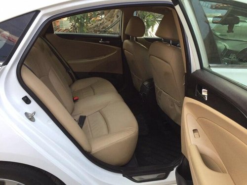 Used Hyundai Sonata 2.4 GDi 2014 MT for sale in Mumbai 