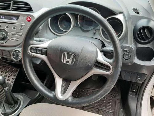 2011 Honda Jazz V MT for sale in Kolkata