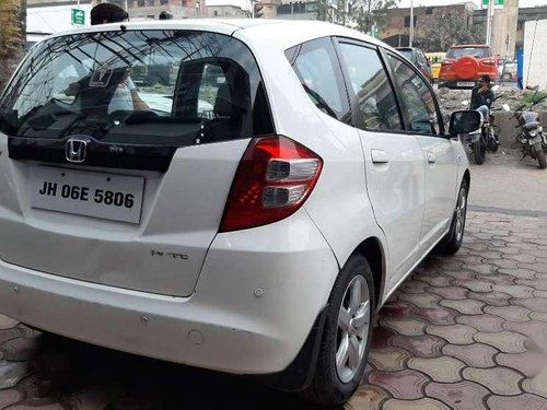 2011 Honda Jazz V MT for sale in Kolkata