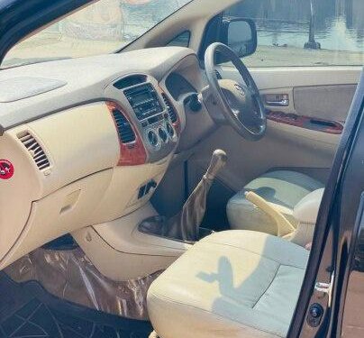 2007 Toyota Innova 2004-2011 MT for sale in Mumbai