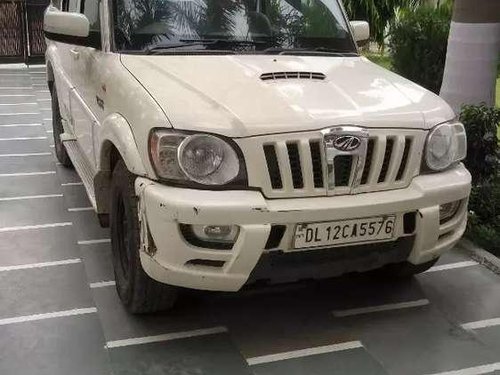 Used 2014 Mahindra Scorpio MT for sale in Greater Noida