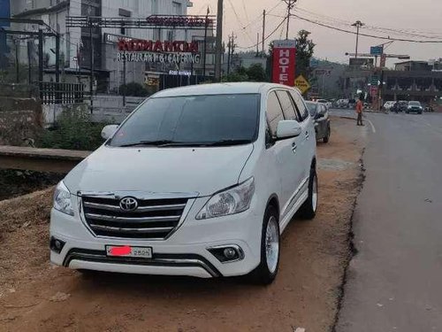 Used 2013 Toyota Innova MT for sale in Perinthalmanna