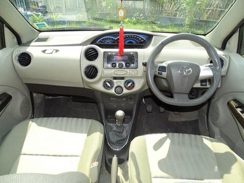 Toyota Platinum Etios VXD 2016 MT for sale in Kolkata