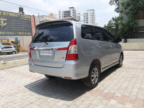 Toyota Innova 2.5 Z Diesel 7 Seater BS IV 2015 MT in Bangalore 