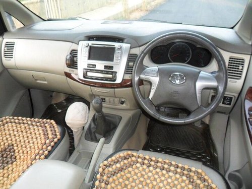 Used 2013 Toyota Innova MT for sale in Bangalore 