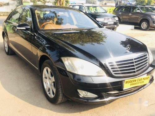 Used 2009 Mercedes Benz S Class AT for sale in Chandigarh 