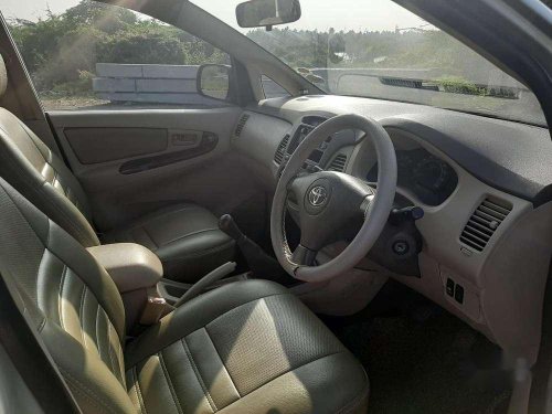 Toyota Innova 2.5 G BS III 7 STR, 2006, Diesel MT in Cuddalore 