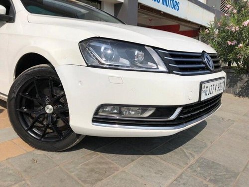 Used 2011 Volkswagen Passat AT for sale in Ahmedabad 