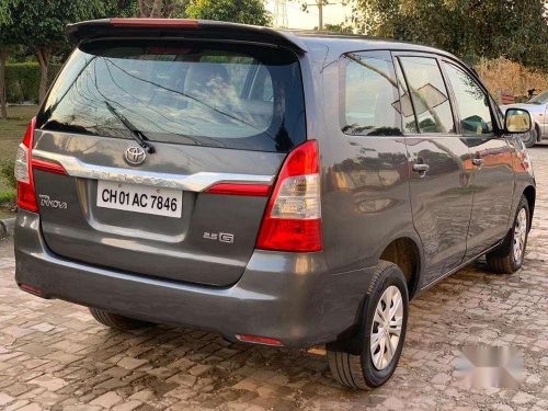 Used 2010 Toyota Innova MT for sale in Chandigarh 