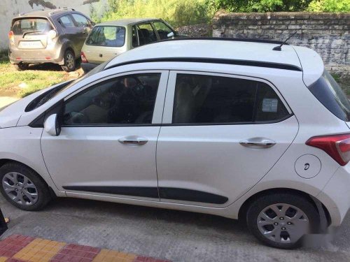 Used 2015 Hyundai Grand i10 Sportz MT for sale in Patiala 