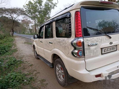 Used 2013 Mahindra Scorpio VLX MT for sale in Dibrugarh 