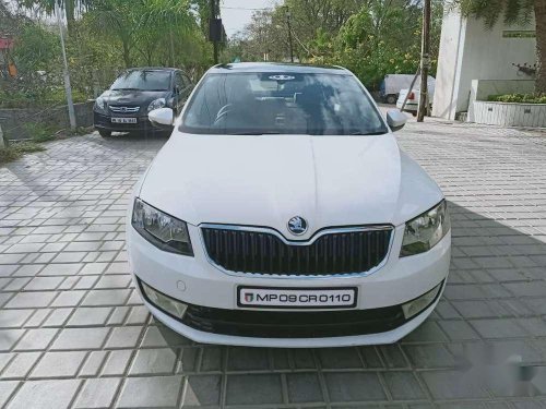 Used Skoda Octavia 2015 MT for sale in Bhopal 