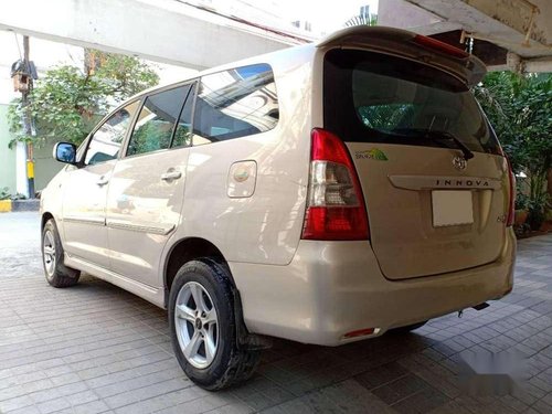 Toyota Innova 2.5 G4 7 STR, 2012, Diesel MT in Hyderabad