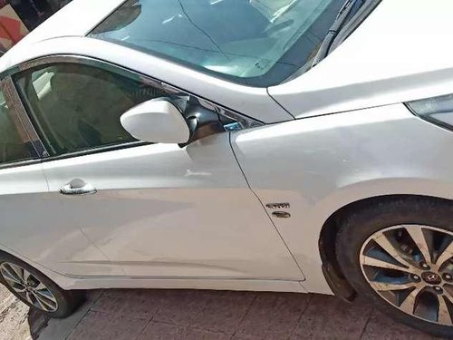 Used 2014 Hyundai Verna CRDi MT for sale in Surat 