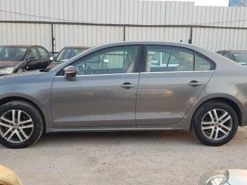 2012 Volkswagen Jetta 2013-2015 2.0L TDI Highline AT for sale in Pune