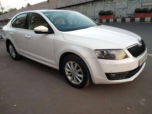 Skoda Octavia Elegance 2.0 TDI CR Automatic, 2015, Diesel AT in Surat