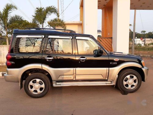 Used 2010 Mahindra Scorpio MT for sale in Kochi