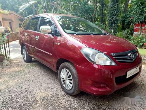 Used 2006 Toyota Innova MT for sale in Kochi 