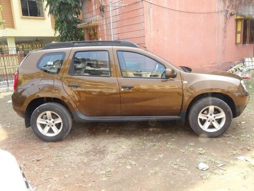 Renault Duster 85PS Diesel RxL 2013 MT in Kolkata 