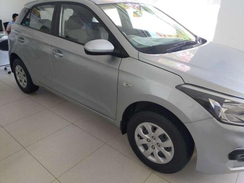 Hyundai I20 Magna 1.2, 2018, Petrol MT for sale in Panchkula 