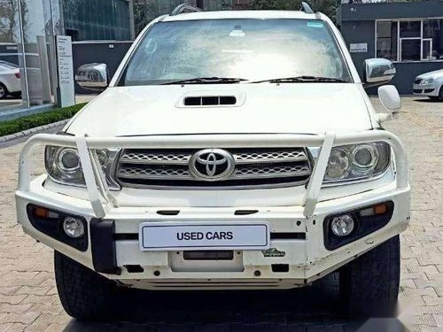 Used 2011 Toyota Fortuner MT for sale in Ludhiana 