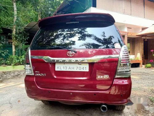 Used 2006 Toyota Innova MT for sale in Kochi 