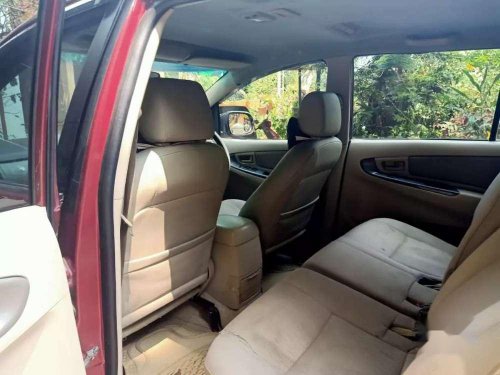 Used 2006 Toyota Innova MT for sale in Kochi 