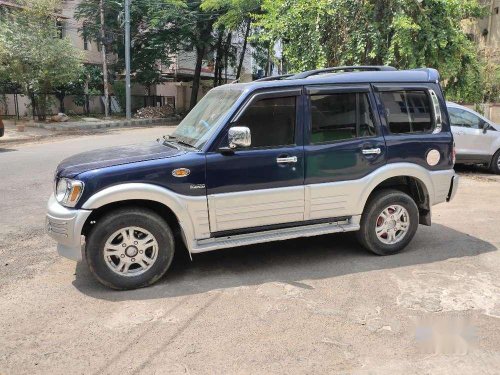 Mahindra Scorpio DX 2.6 Turbo 7 Str 2005 MT in Hyderabad 