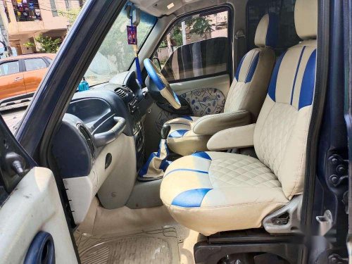 Mahindra Scorpio DX 2.6 Turbo 7 Str 2005 MT in Hyderabad 