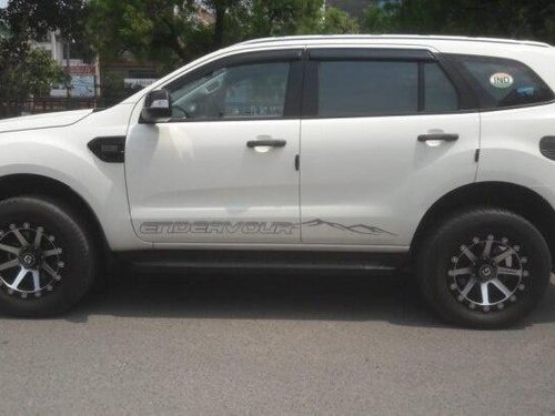 Ford Endeavour 2.2 Trend 4X2 2018 AT for sale in New Delhi