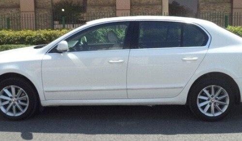 Used 2015 Skoda Superb 1.8 TSI AT for sale in New Delhi