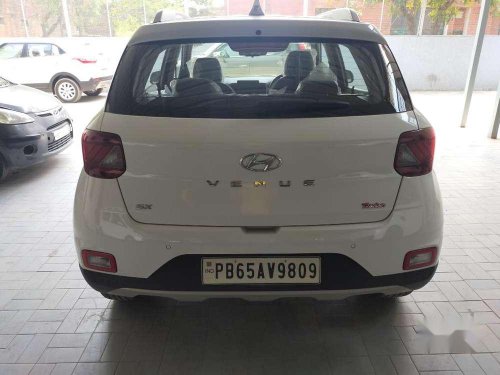 Hyundai Venue 2019 AT for sale in Panchkula