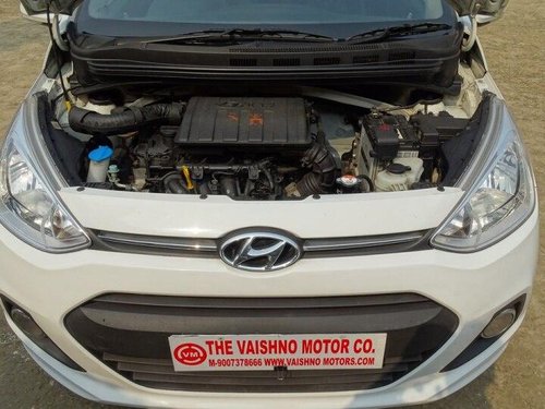 Hyundai Grand i10 Sportz 2015 MT for sale in Kolkata