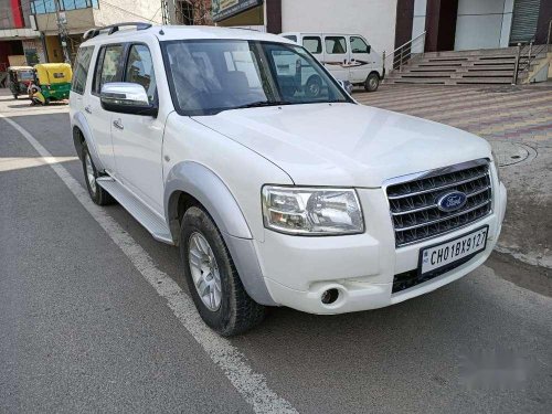 Ford Endeavour XLT 4X2, 2009, Diesel MT for sale in Chandigarh