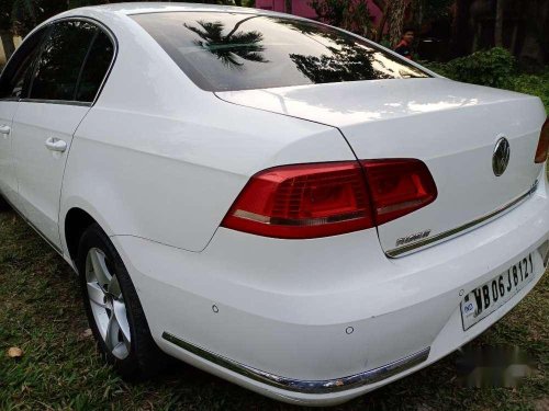 Volkswagen Passat Highline DSG, 2012, Diesel MT in Kolkata