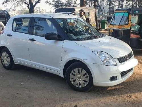 Maruti Suzuki Swift VXi 2007 MT for sale in Vapi